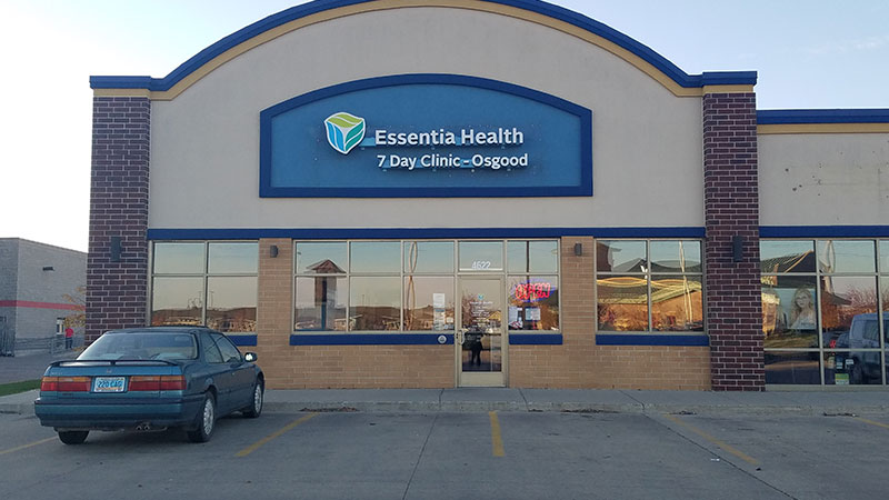 An exterior view of Essentia Health Walk-in Care-Osgood