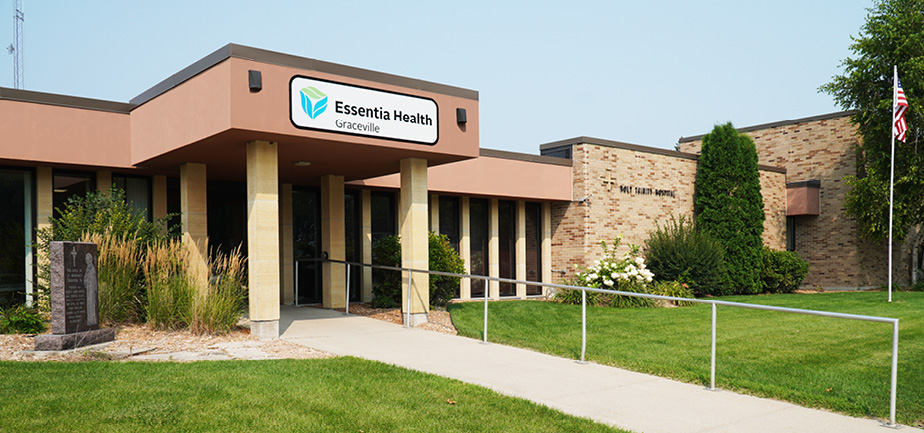 exterior of Essentia Health-Graceville hospital