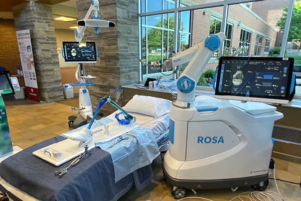 medical device used for knee replacements