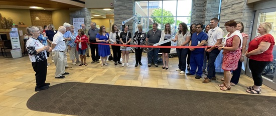 Ribbon-cutting for ROSA robot in Detroit Lakes